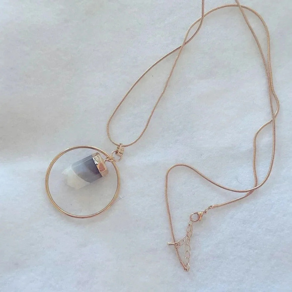 healing hands Jewelry - - BOHEMIAN CHIC GOLD GREY AGATE HOOP CRYSTAL PENDANT 32”